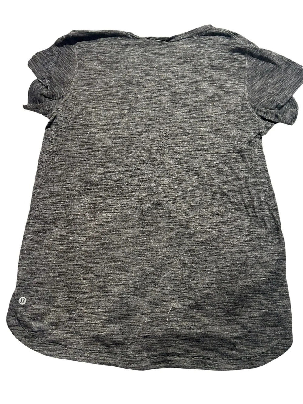Lululemon meant to move Tee size 8